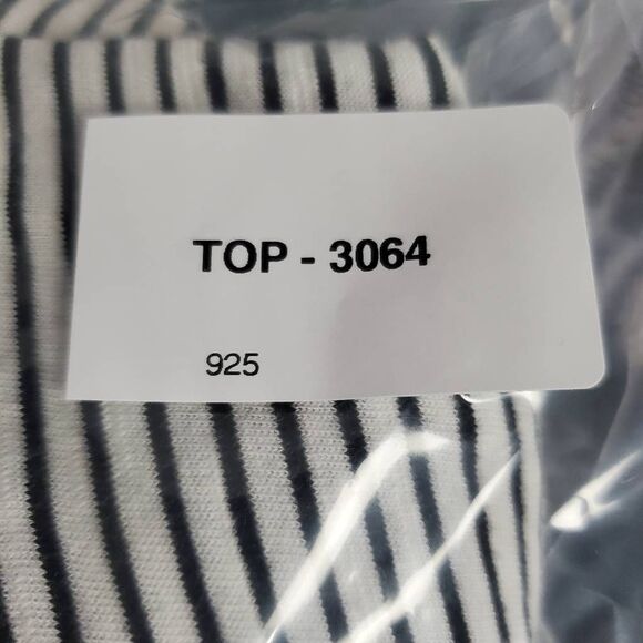 Maurices Women’s Top XL Black White Striped Short Sleeve Tee Modal Blend - Picture 8 of 8